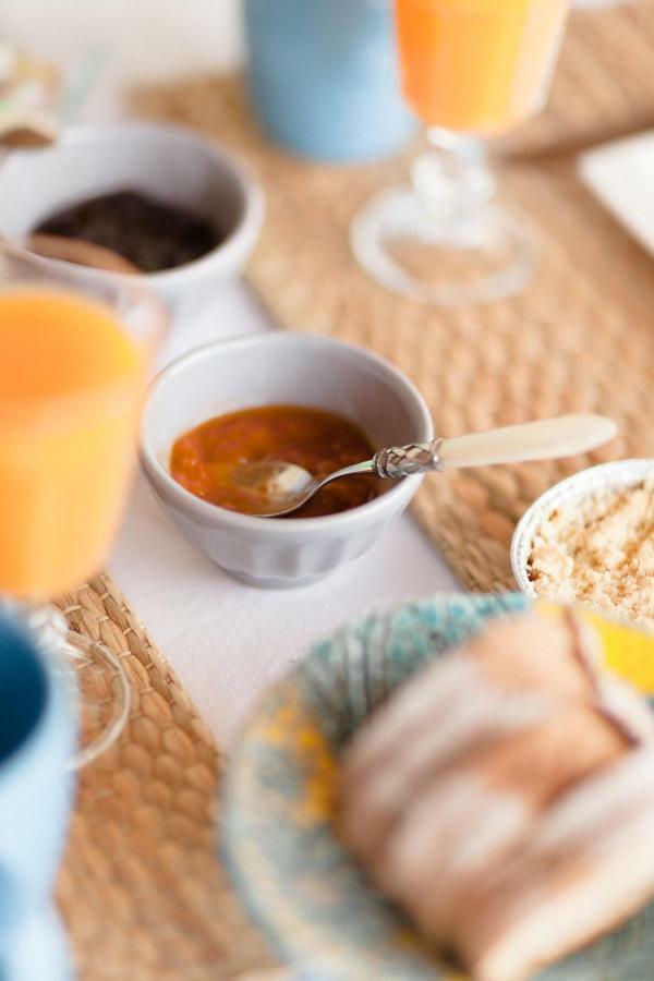 Provence Dodo Bed and Breakfast Villeneuve  Buitenkant foto